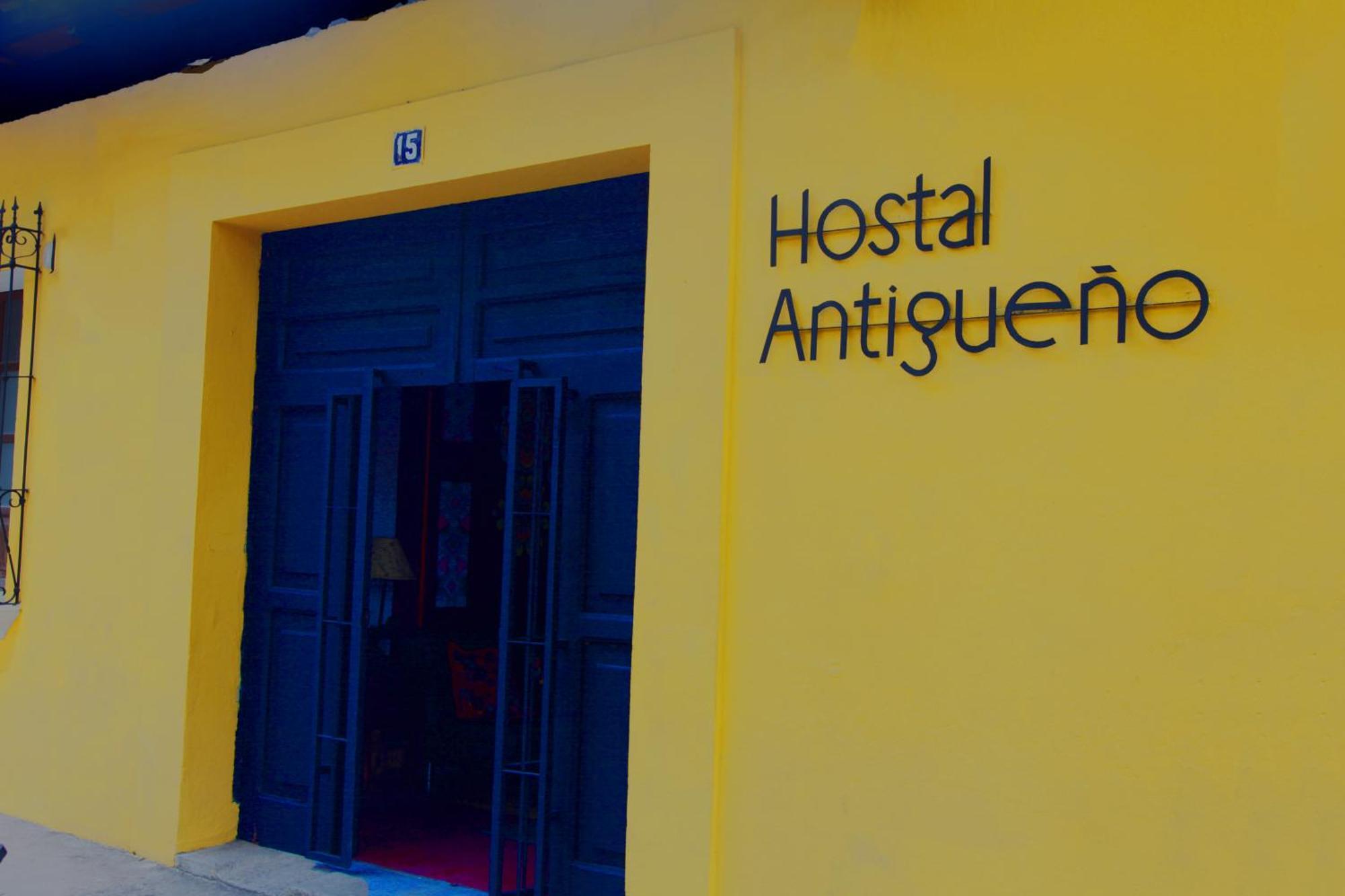 Hostal Antigueeno Antigua Екстер'єр фото